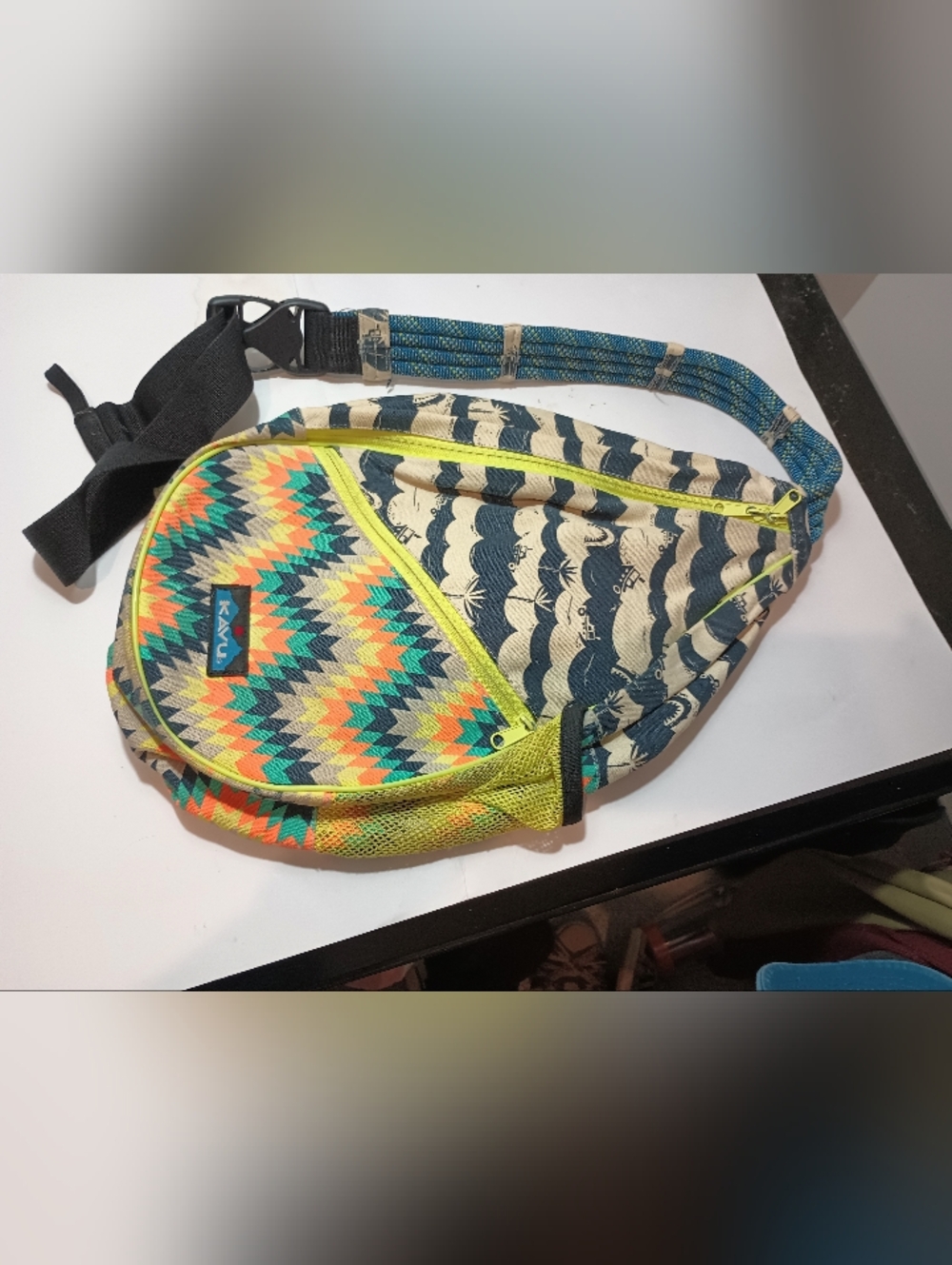 Kavu Chevron Sling in Teal, Coral, Neon Yellow & Navy